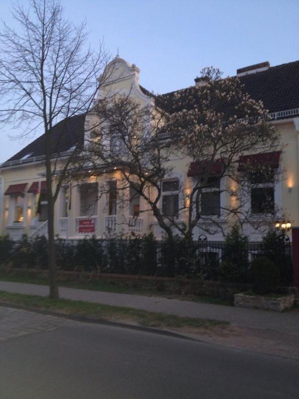 Berliner Hof Hotel Dallgow-Doeberitz ภายนอก รูปภาพ