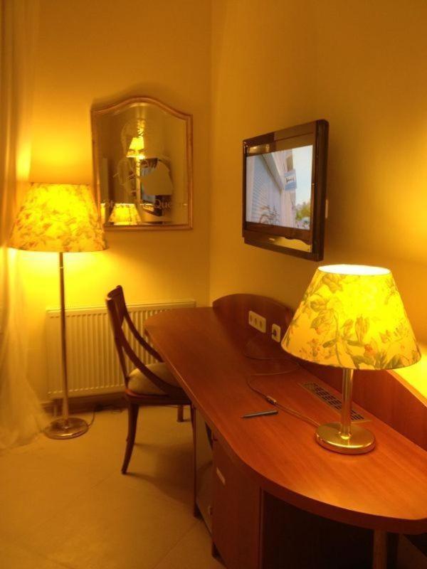 Berliner Hof Hotel Dallgow-Doeberitz ภายนอก รูปภาพ